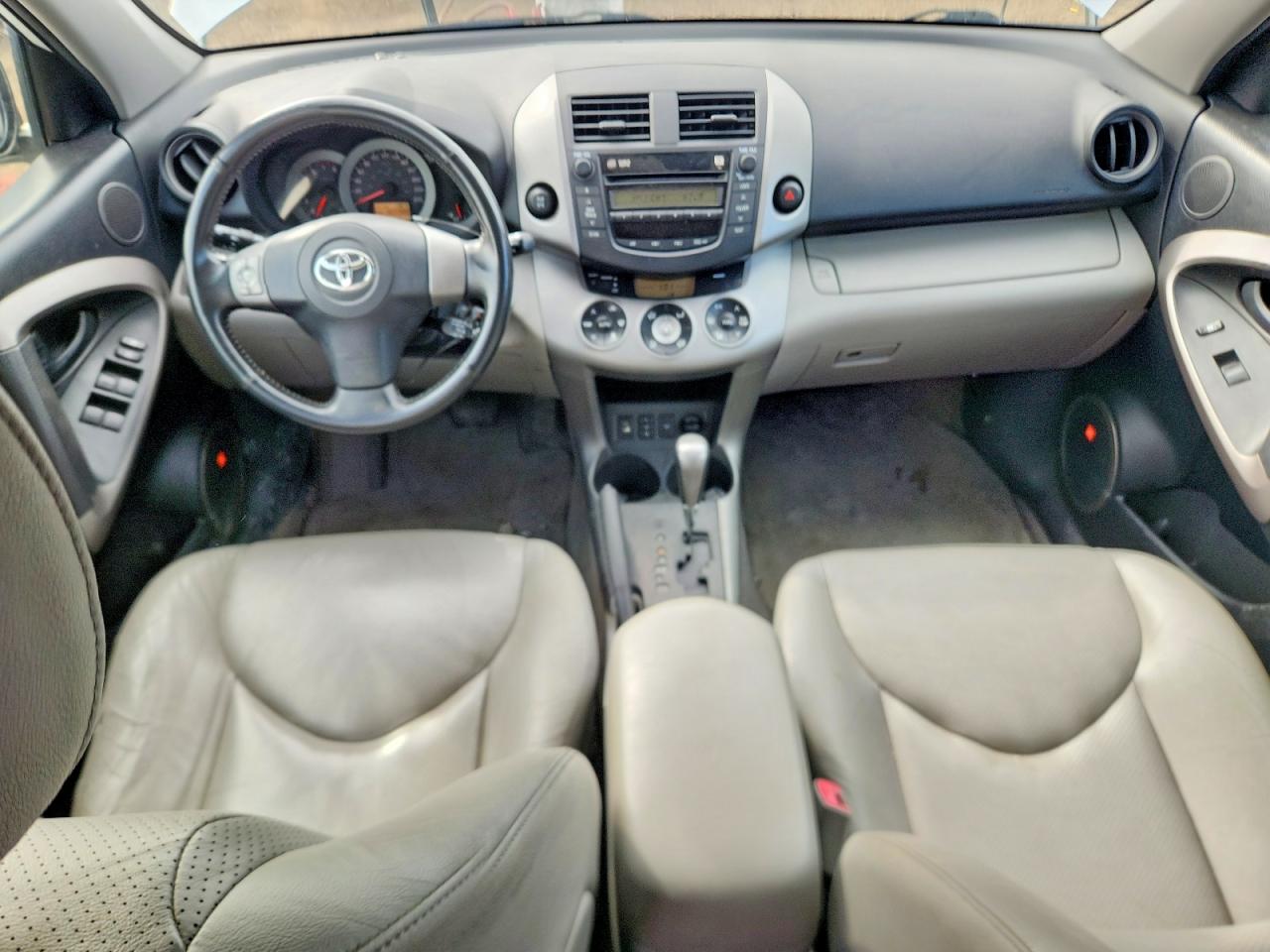 2006 Toyota Rav4 Limited White vin: JTMBK31V365000990