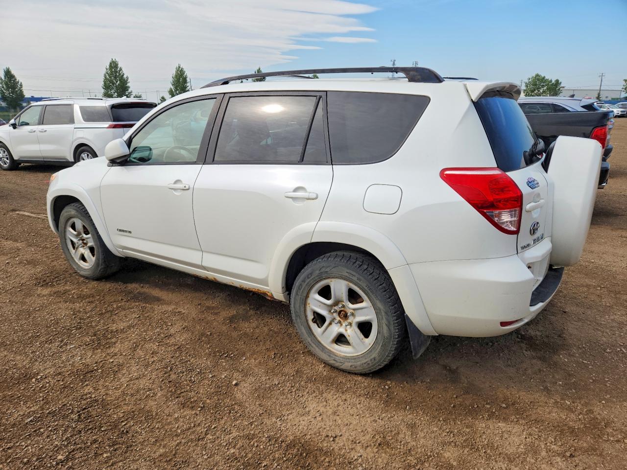 2006 Toyota Rav4 Limited White vin: JTMBK31V365000990