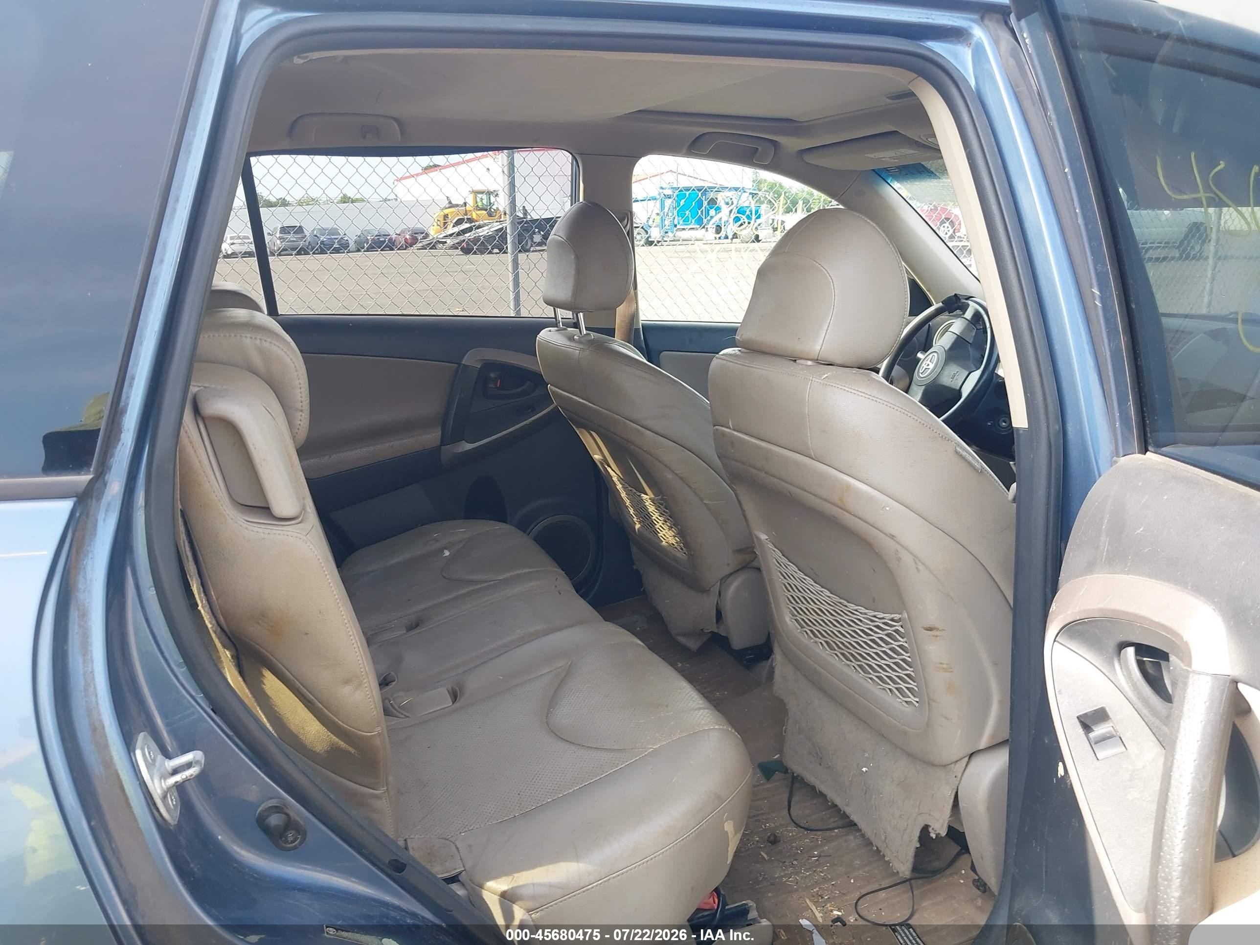 2006 Toyota Rav4 Limited V6 Blue vin: JTMBK31V366009179