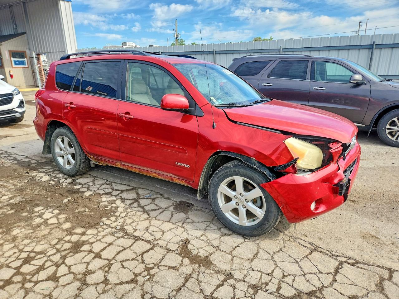 2007 Toyota Rav4 Limited Red vin: JTMBK31V375017094