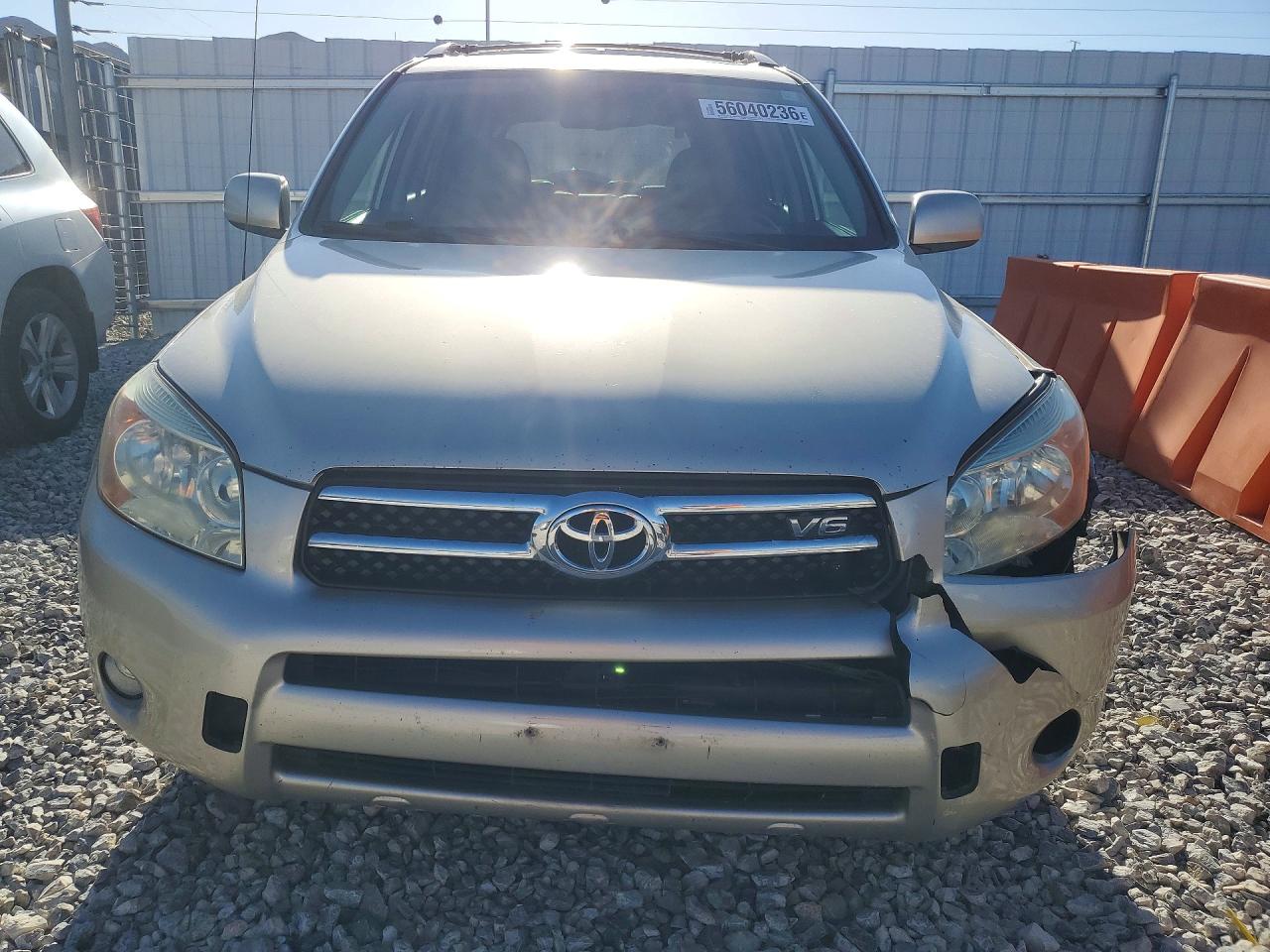 2008 Toyota Rav4 Limited Gold vin: JTMBK31V386028284
