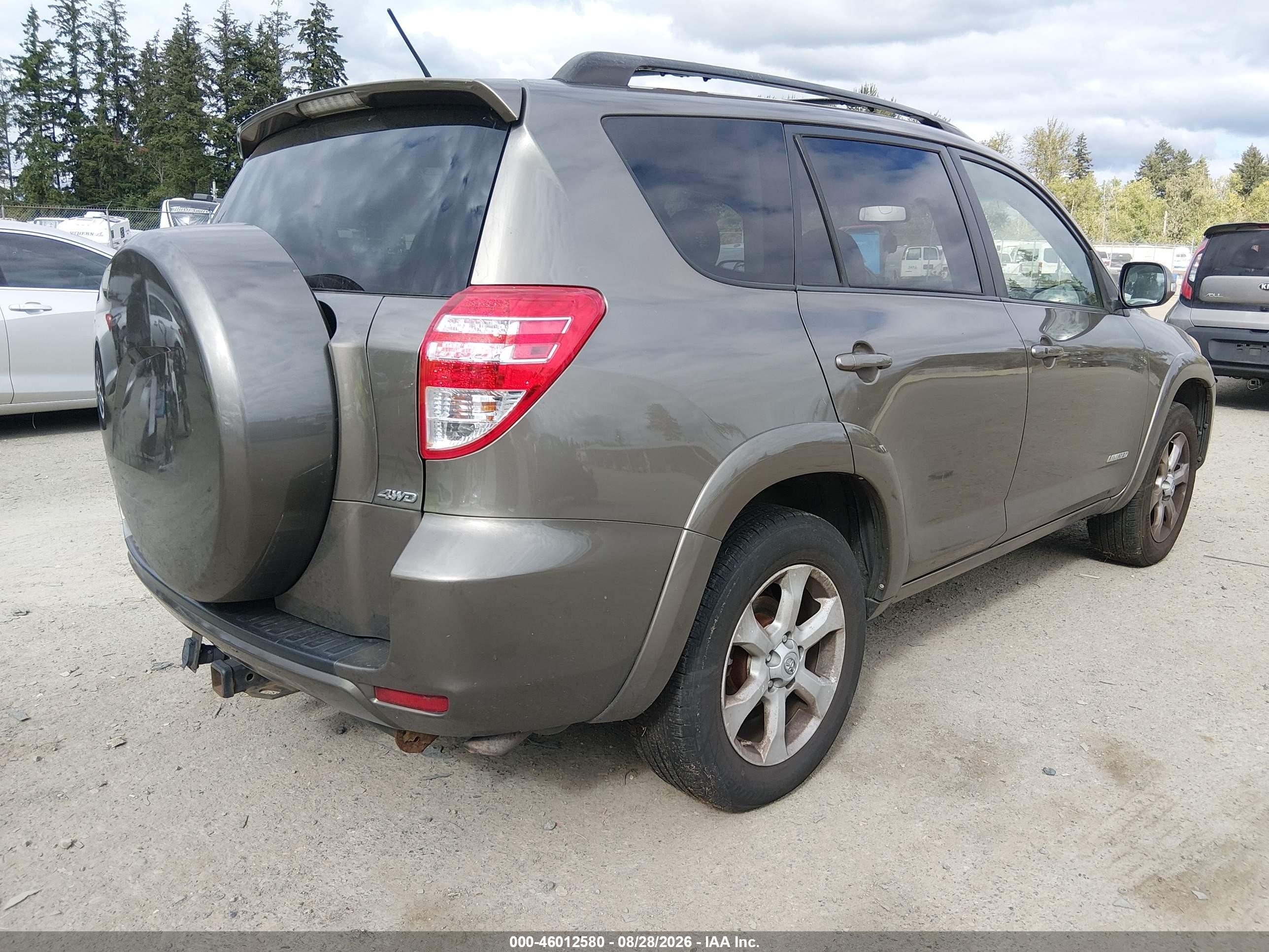 2009 Toyota Rav4 Limited V6 Коричневый vin: JTMBK31V39D006105