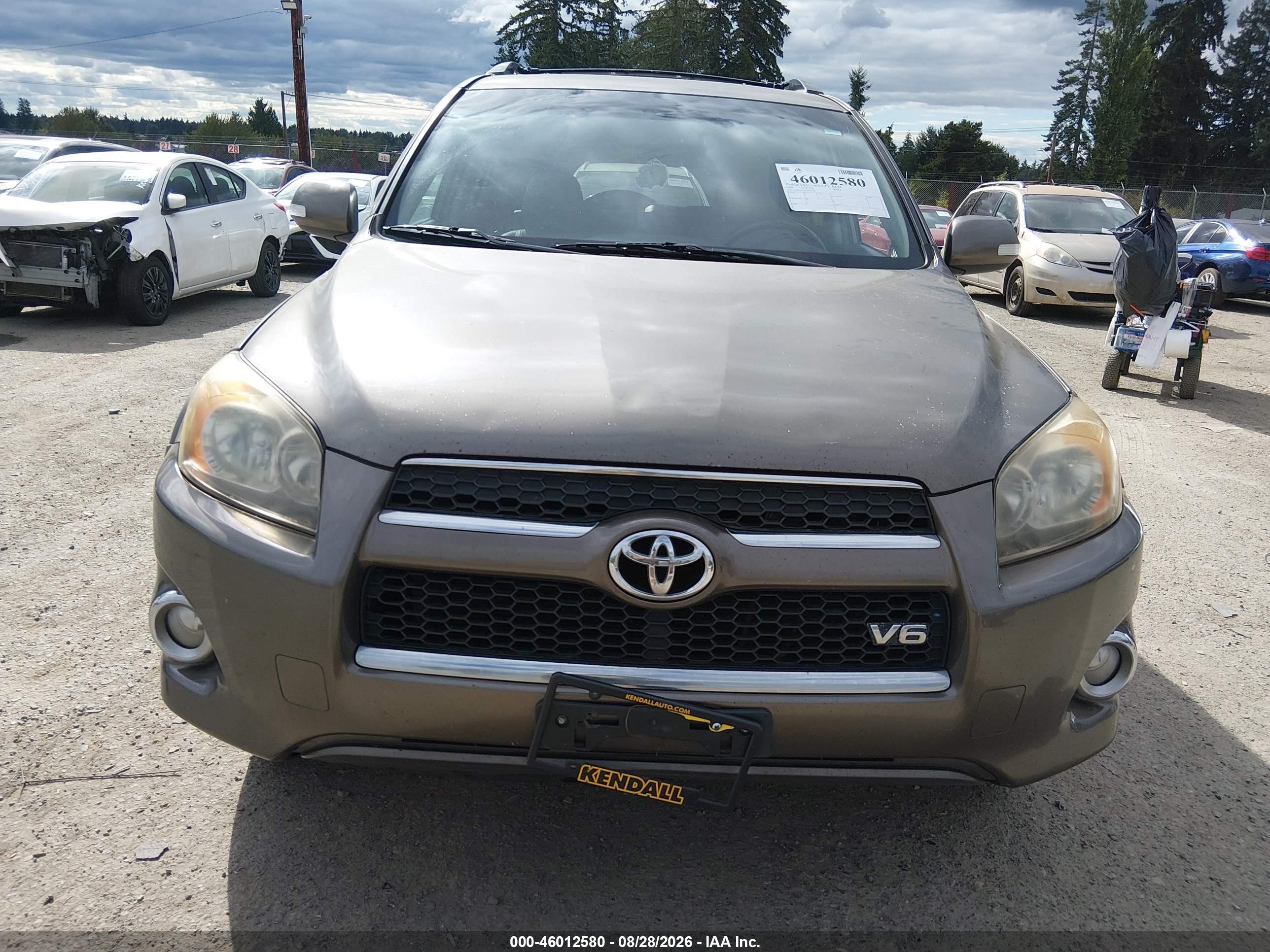 2009 Toyota Rav4 Limited V6 Коричневый vin: JTMBK31V39D006105
