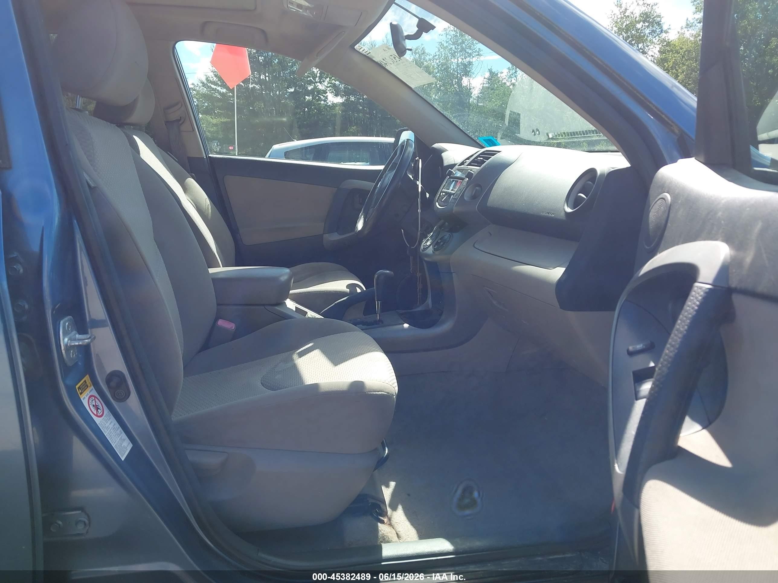 2006 Toyota Rav4 Limited V6 Blue vin: JTMBK31V465004689