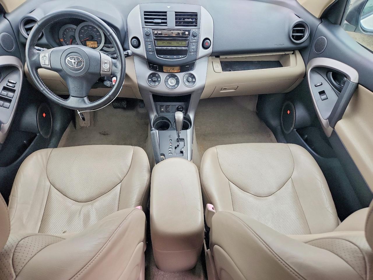 2007 Toyota Rav4 Limited White vin: JTMBK31V475013782