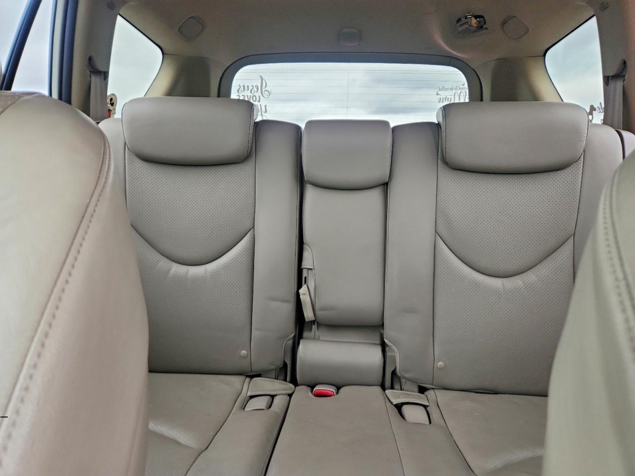 2007 Toyota Rav4 Limited White vin: JTMBK31V475013782