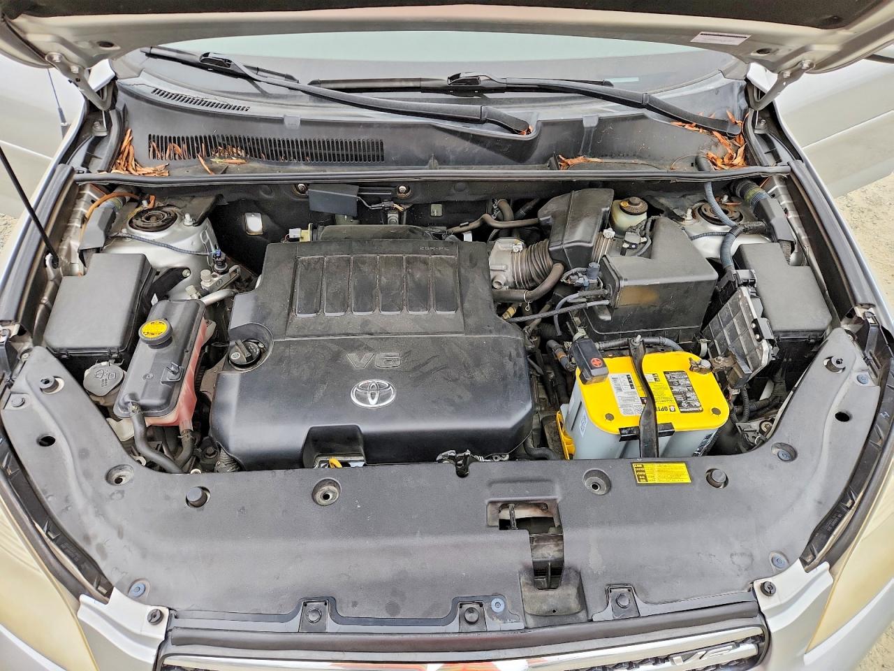 2007 Toyota Rav4 Limited Серебряный vin: JTMBK31V476015607