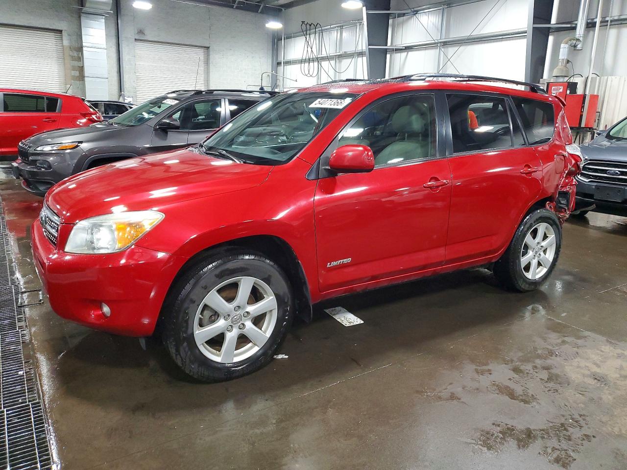 2008 Toyota Rav4 Limited Red vin: JTMBK31V485067309