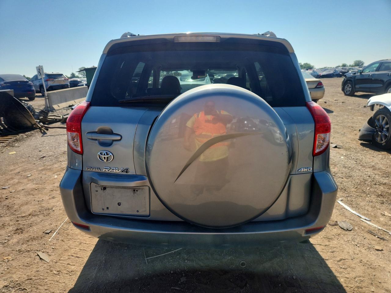2008 Toyota Rav4 Limited Silver vin: JTMBK31V486030786