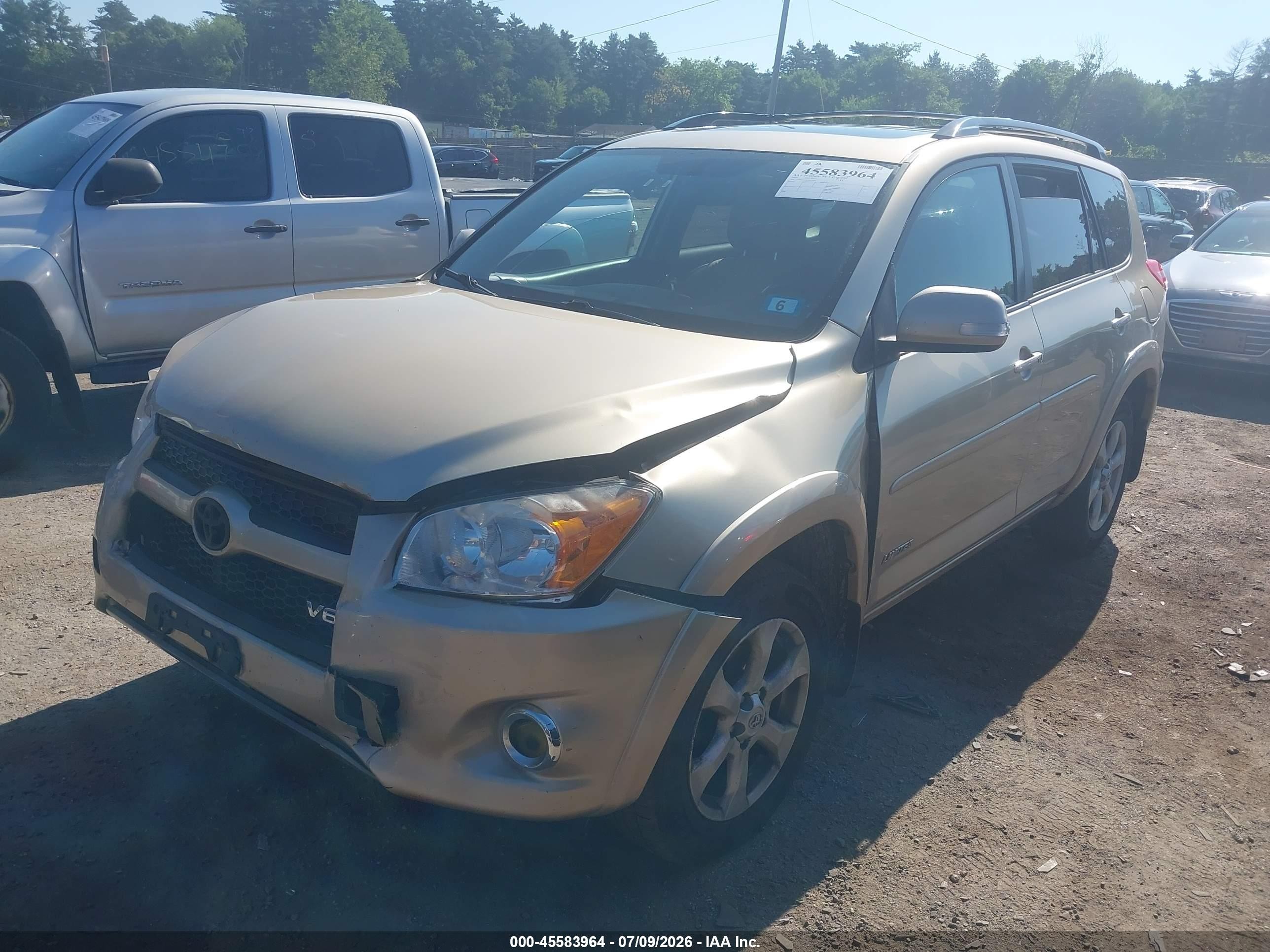 2009 Toyota Rav4 Limited V6 Золотой vin: JTMBK31V495075699