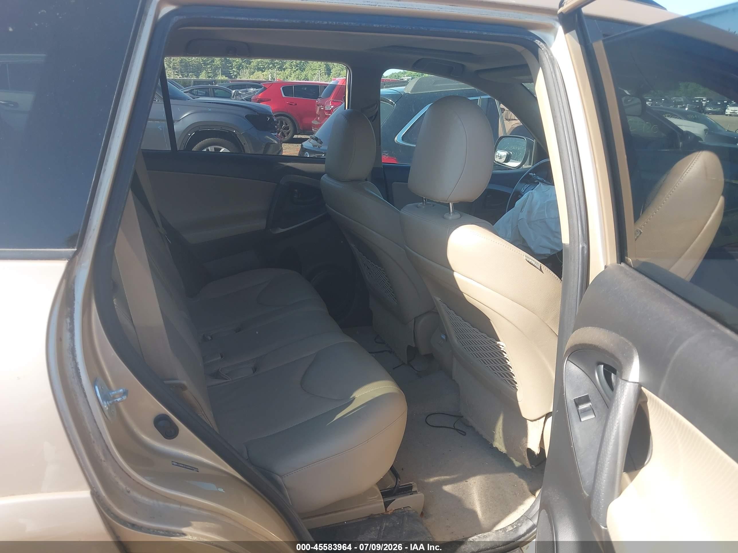 2009 Toyota Rav4 Limited V6 Золотой vin: JTMBK31V495075699