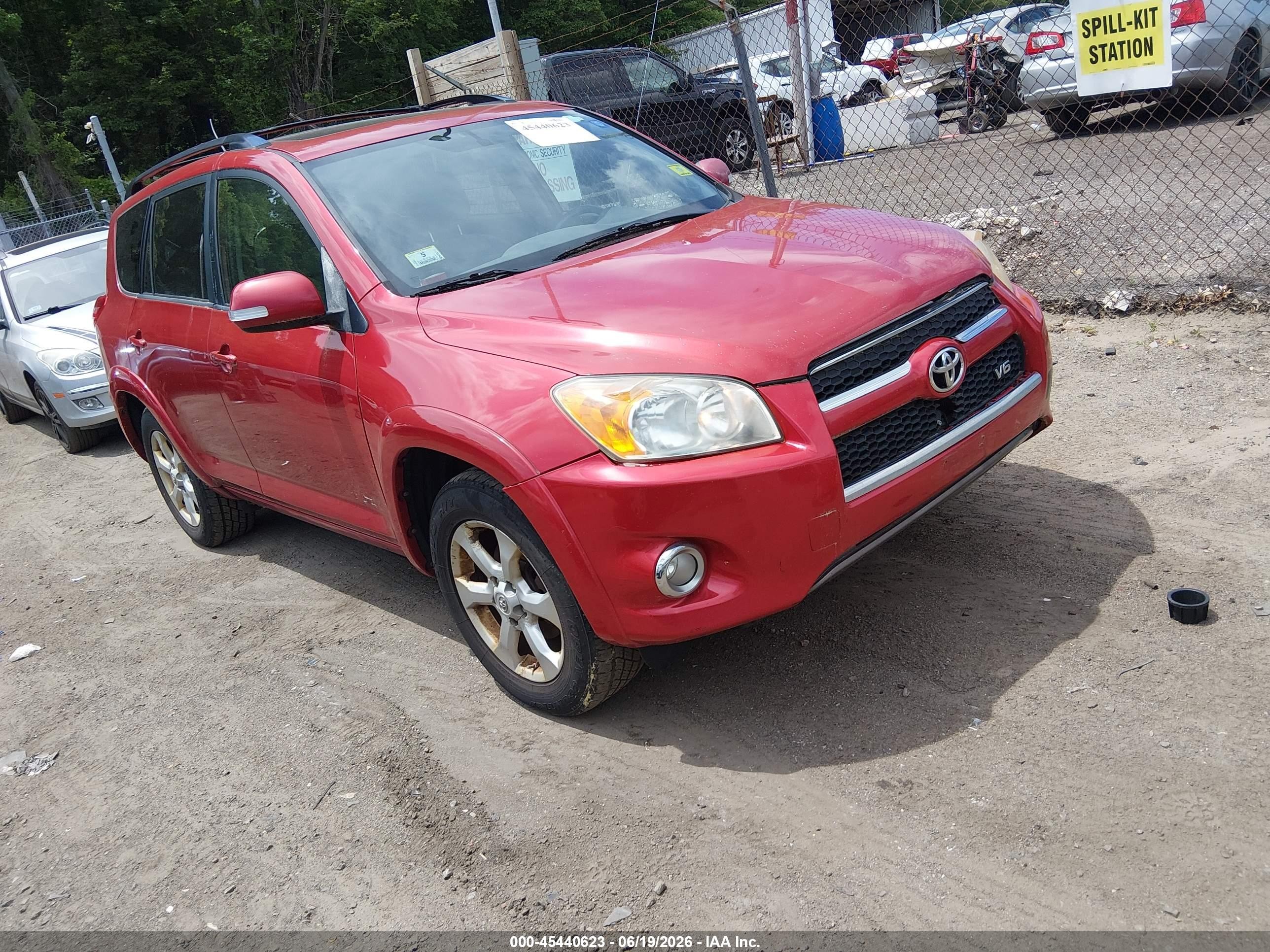 2009 Toyota Rav4 Limited V6 Red vin: JTMBK31V49D007232