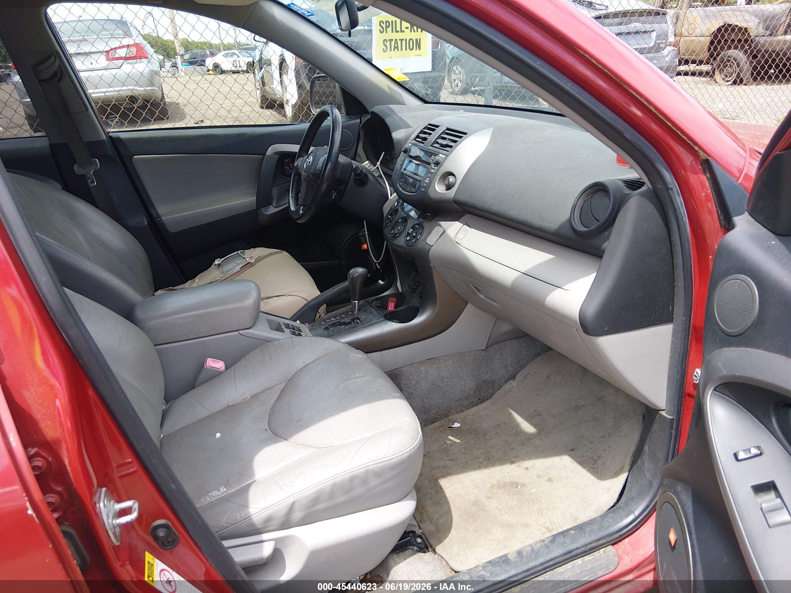 2009 Toyota Rav4 Limited V6 Red vin: JTMBK31V49D007232