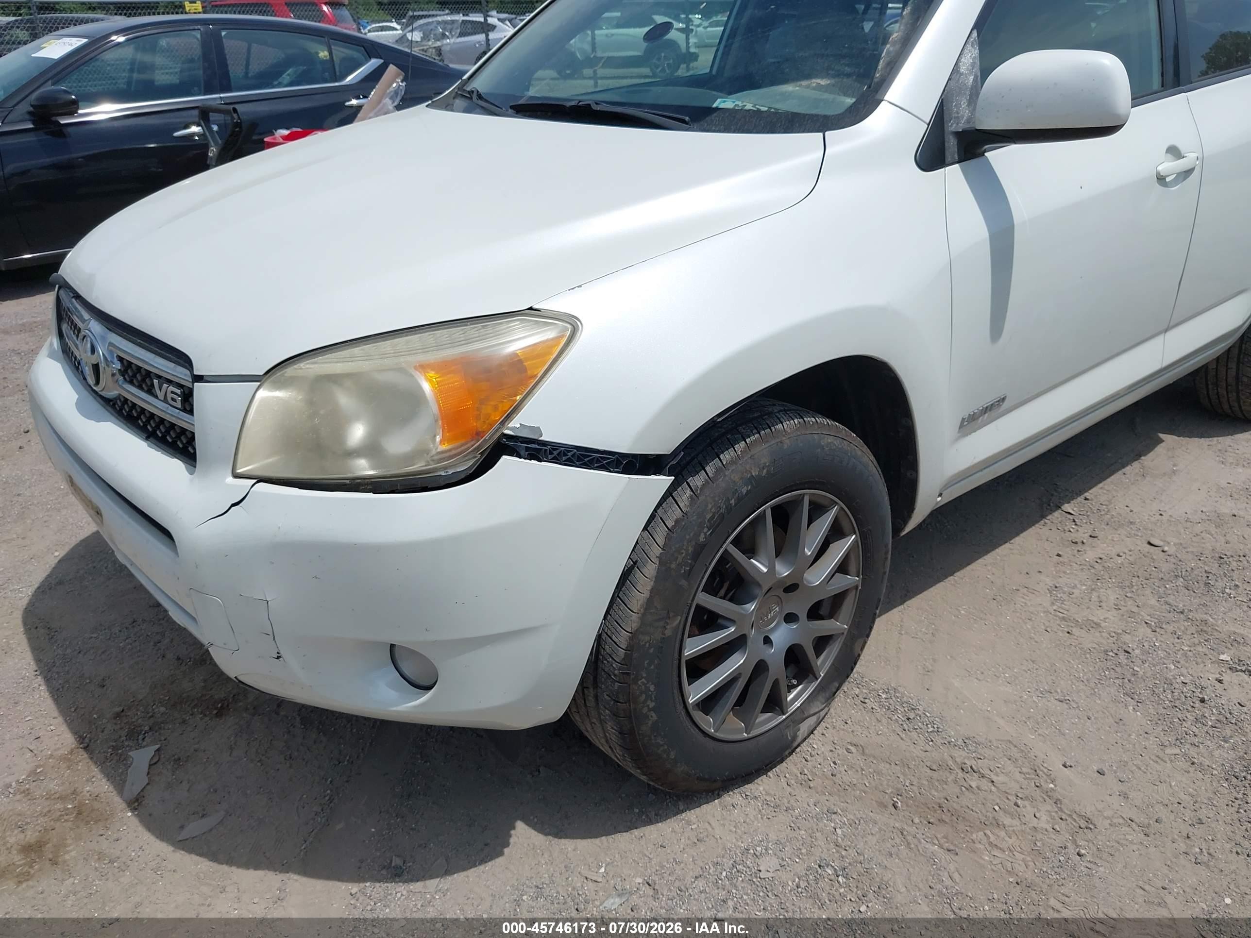 2007 Toyota Rav4 Limited Белый vin: JTMBK31V575023043