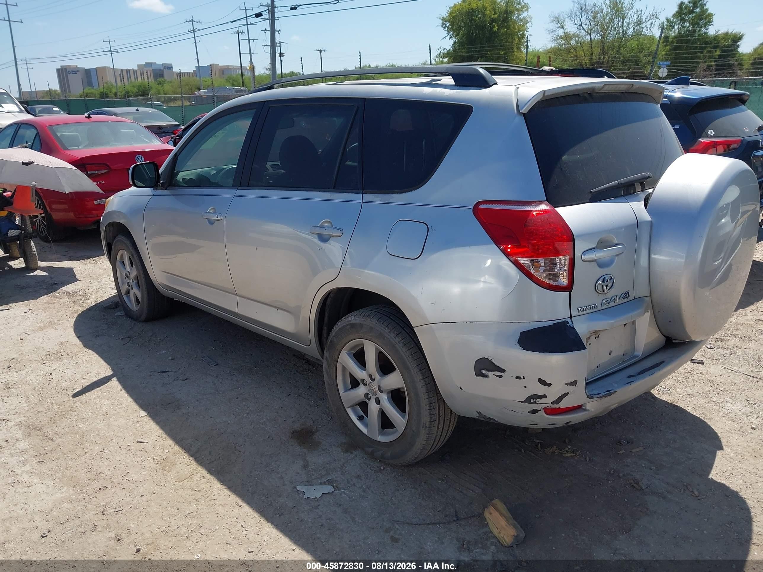 2007 Toyota Rav4 Limited Silver vin: JTMBK31V575028128