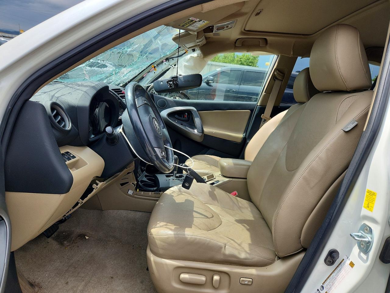 2009 Toyota Rav4 Limited White vin: JTMBK31V595082824