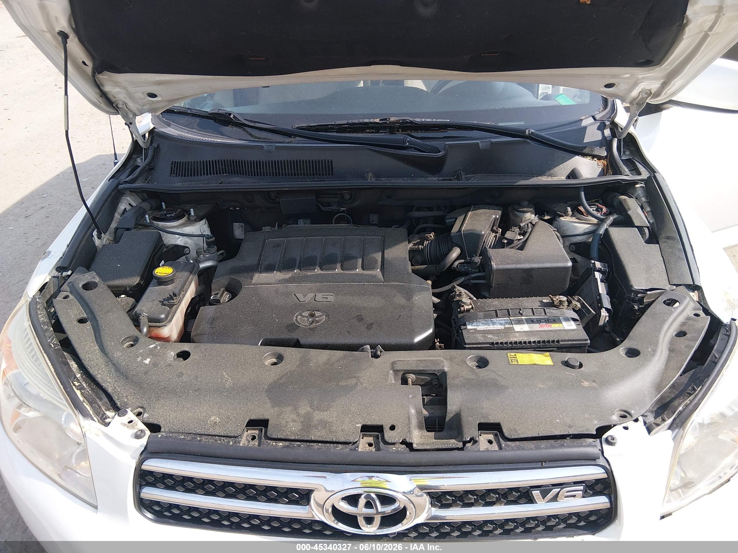 2006 Toyota Rav4 Limited V6 White vin: JTMBK31V665004869