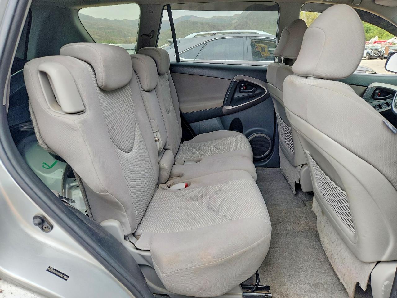 2006 Toyota Rav4 Limited Silver vin: JTMBK31V666003554
