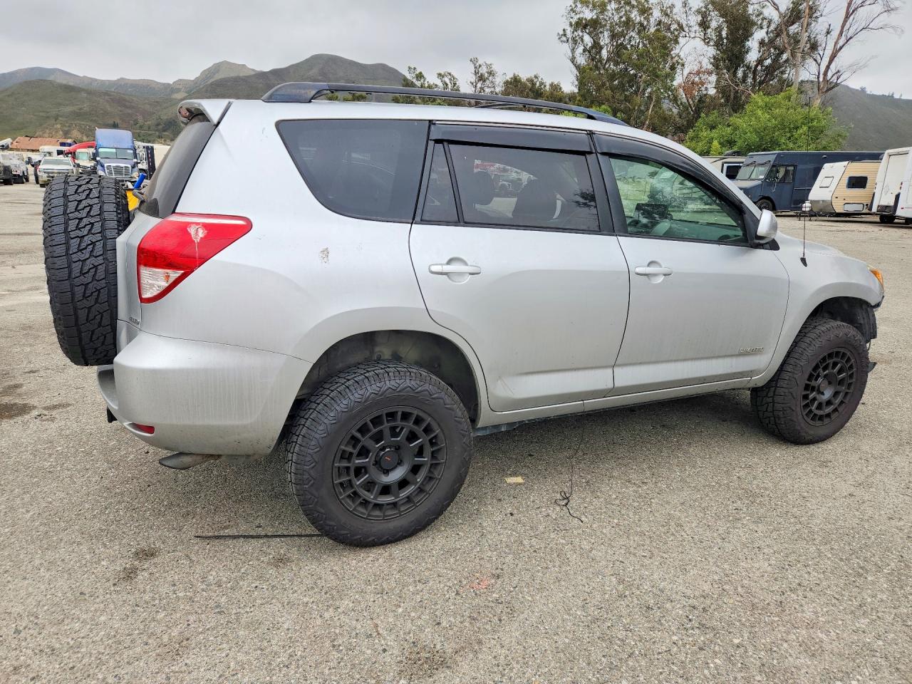 2006 Toyota Rav4 Limited Silver vin: JTMBK31V666003554