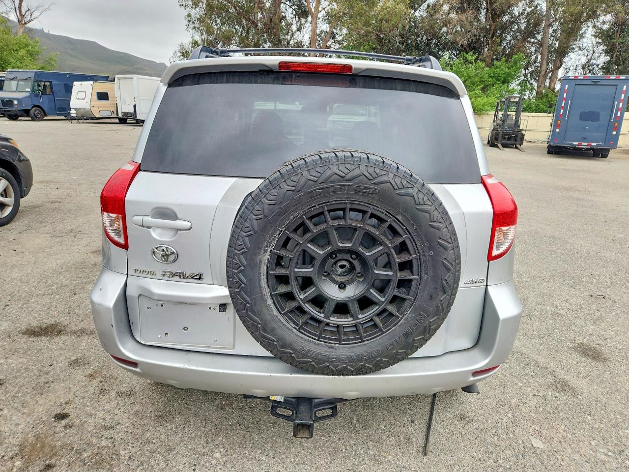 2006 Toyota Rav4 Limited Silver vin: JTMBK31V666003554
