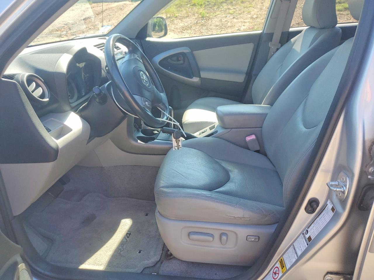 2007 Toyota Rav4 Limited Серебряный vin: JTMBK31V675024203