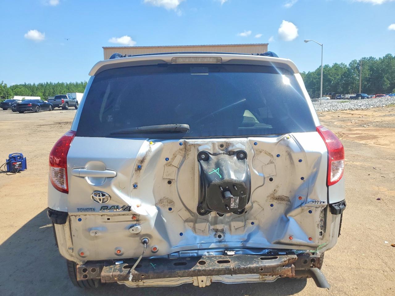 2007 Toyota Rav4 Limited Серебряный vin: JTMBK31V675024203