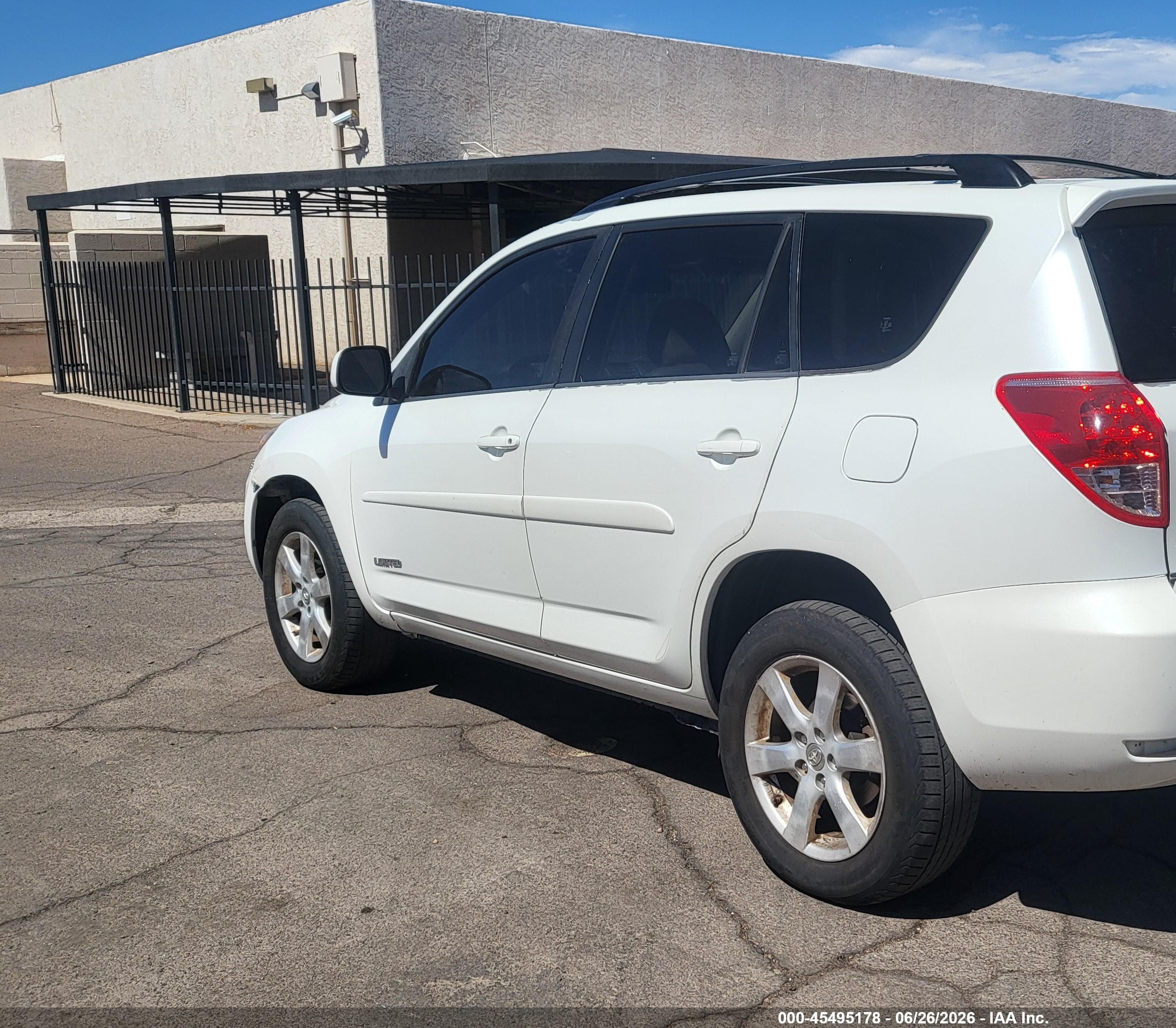 2007 Toyota Rav4 Limited Белый vin: JTMBK31V675033483