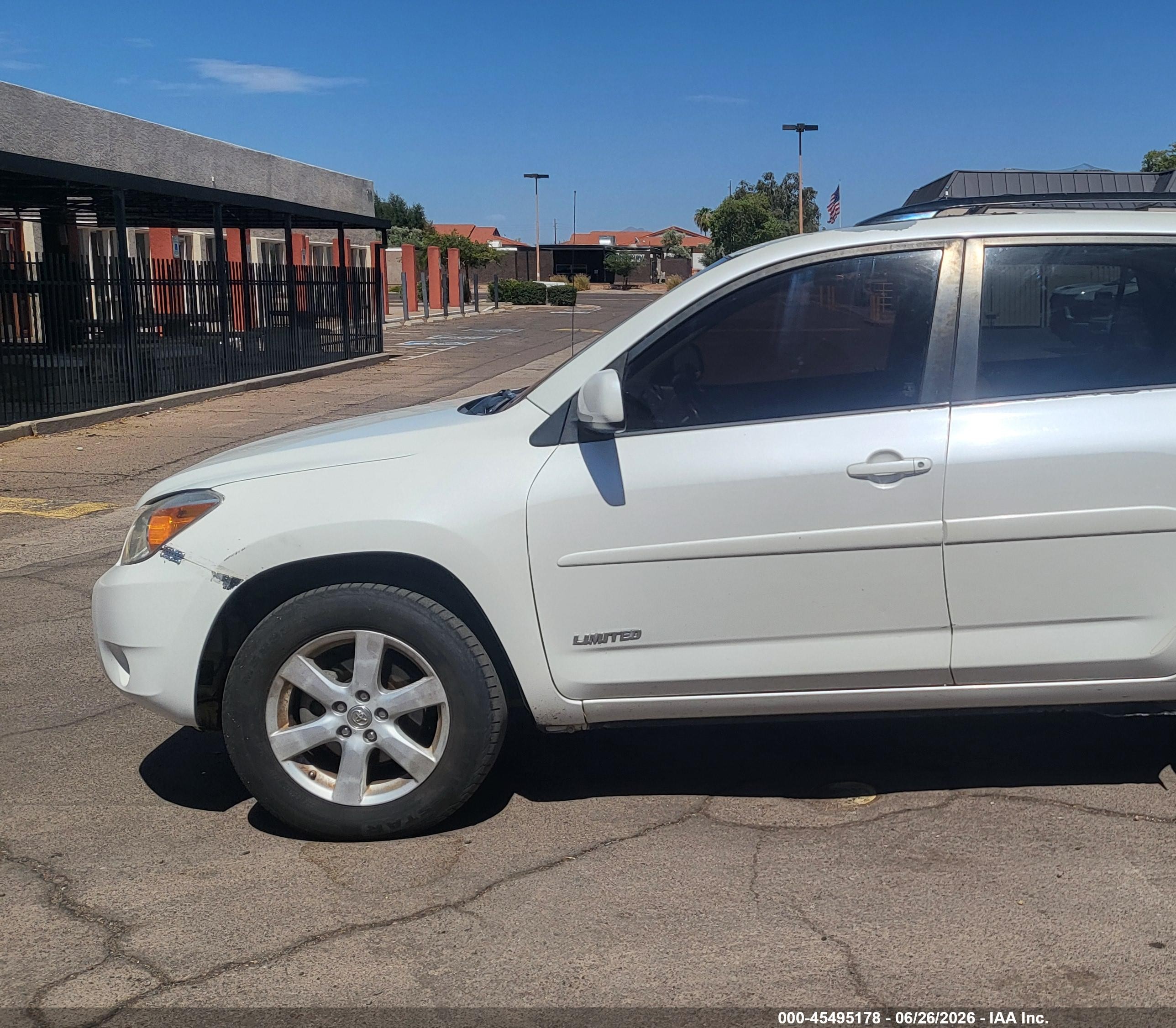 2007 Toyota Rav4 Limited Белый vin: JTMBK31V675033483