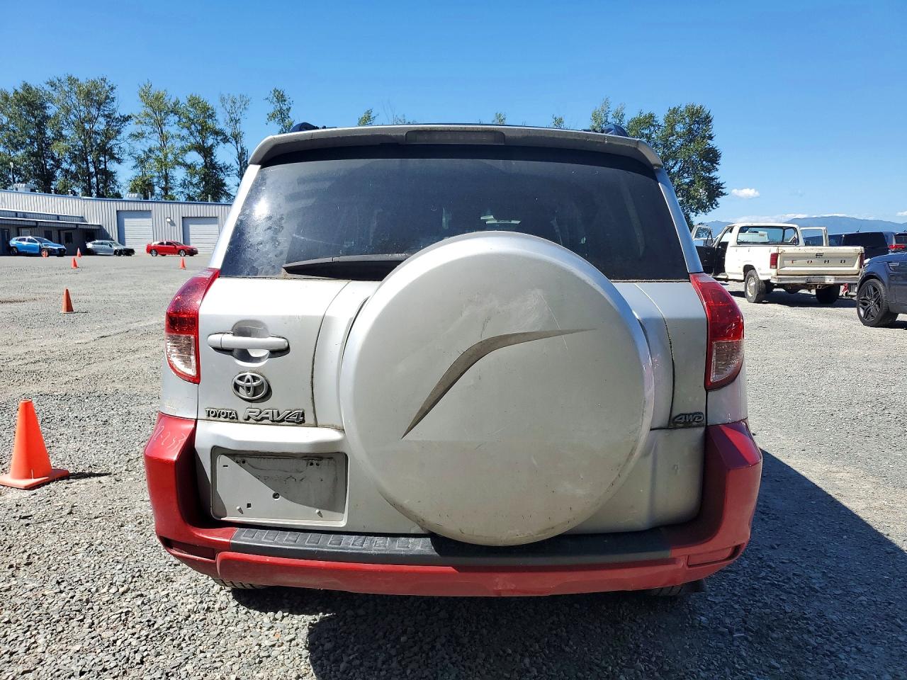 2007 Toyota Rav4 Limited Silver vin: JTMBK31V676019898