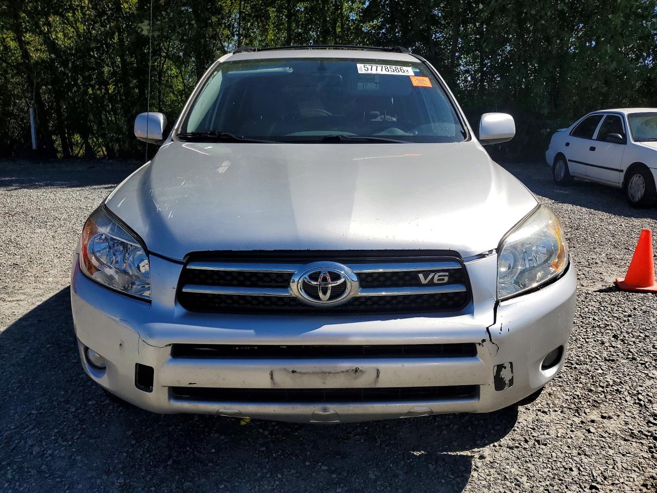 2007 Toyota Rav4 Limited Silver vin: JTMBK31V676019898