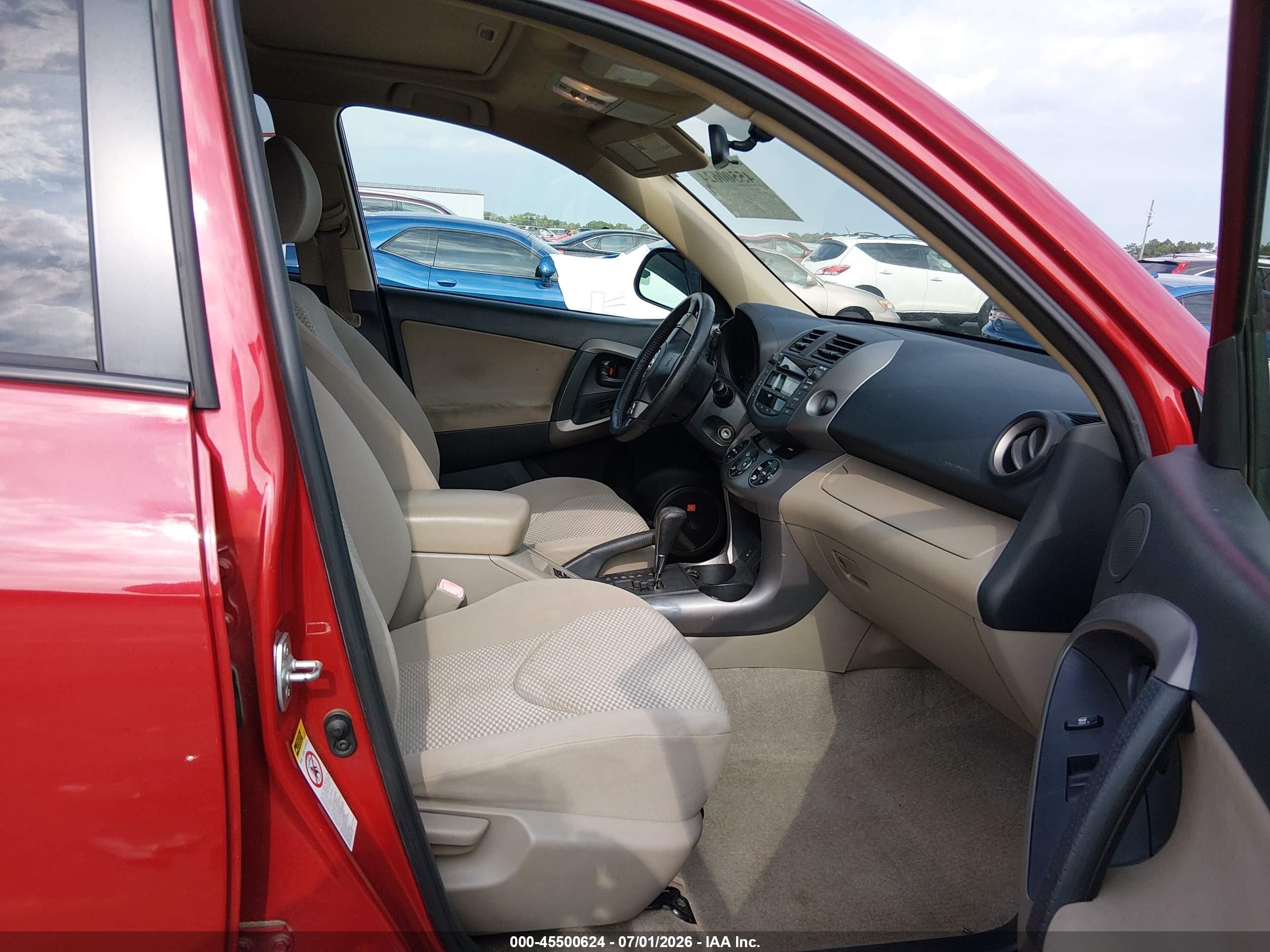 2007 Toyota Rav4 Limited Red vin: JTMBK31V676025426