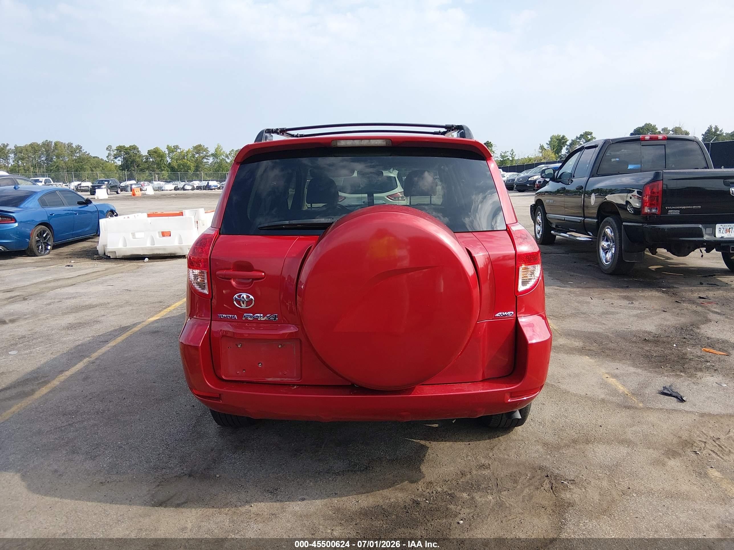 2007 Toyota Rav4 Limited Red vin: JTMBK31V676025426