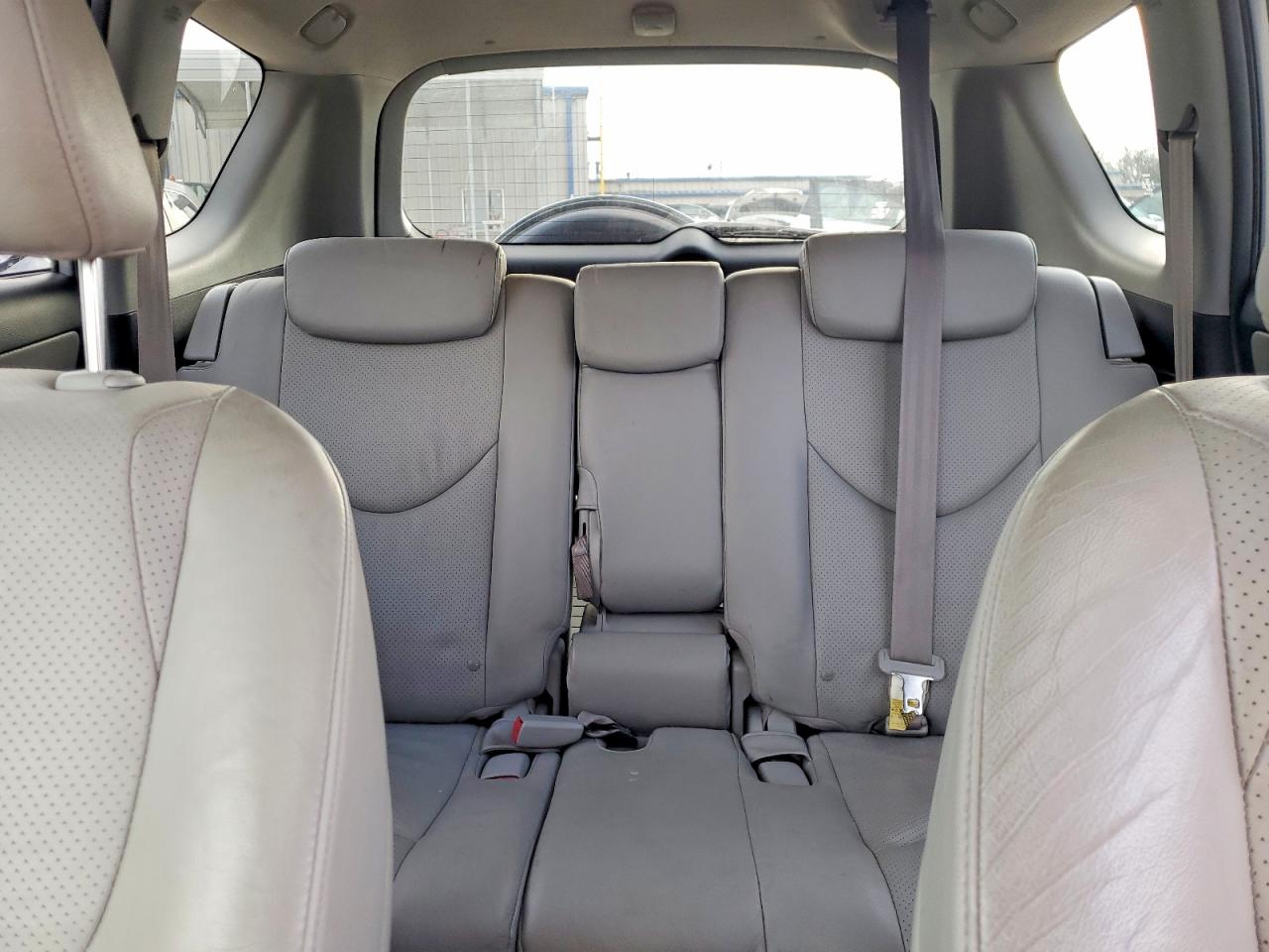 2008 Toyota Rav4 Limited Silver vin: JTMBK31V685043965