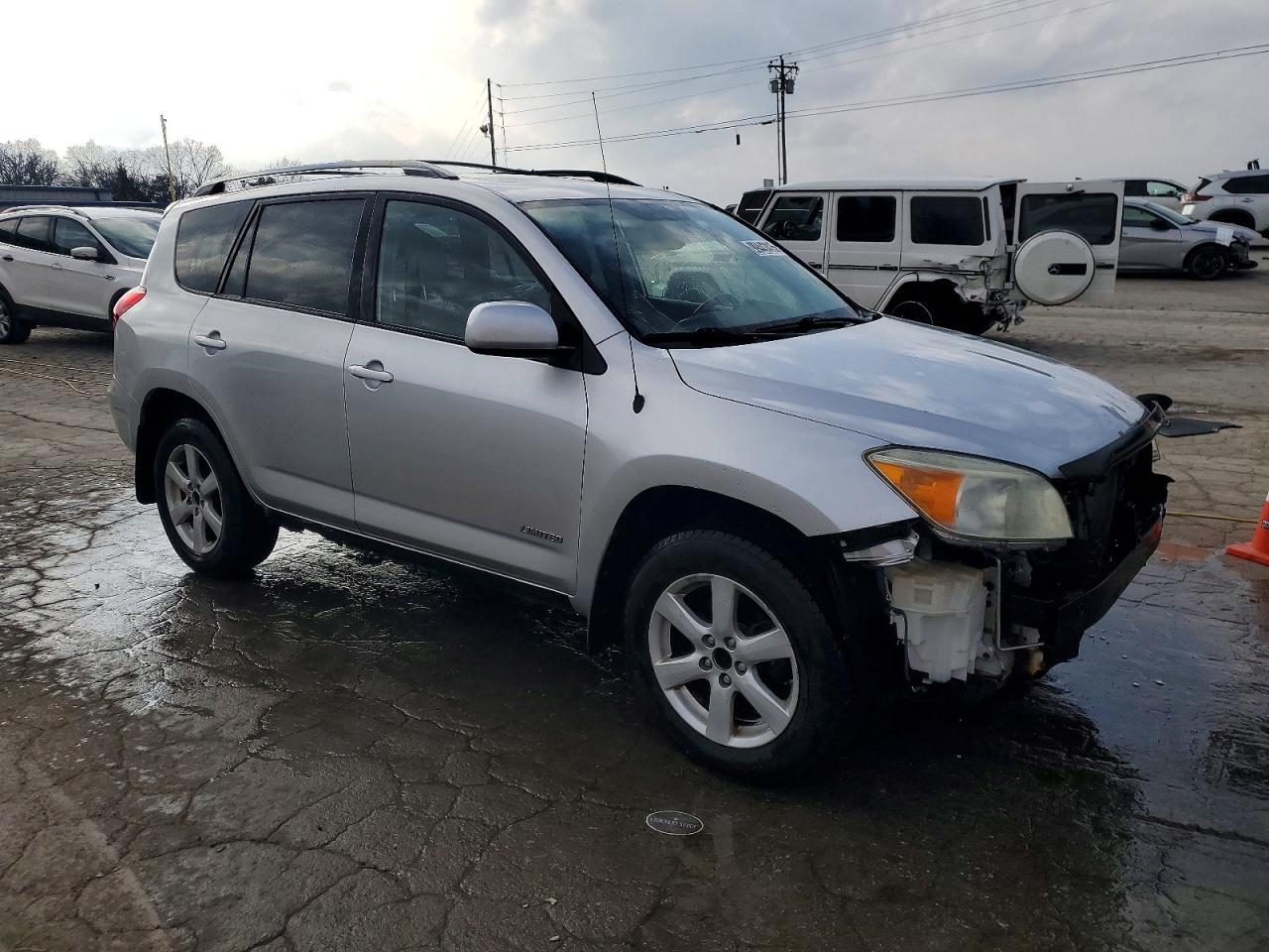2008 Toyota Rav4 Limited Silver vin: JTMBK31V685043965