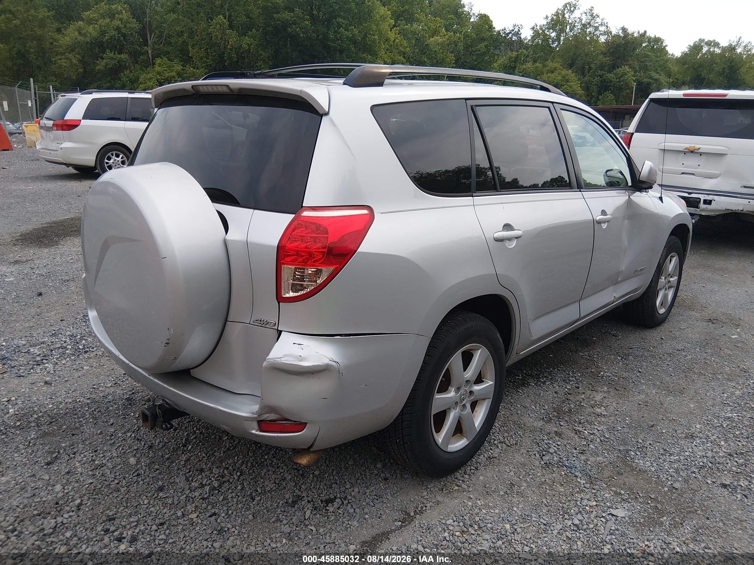 2008 Toyota Rav4 Ltd Silver vin: JTMBK31V685049927
