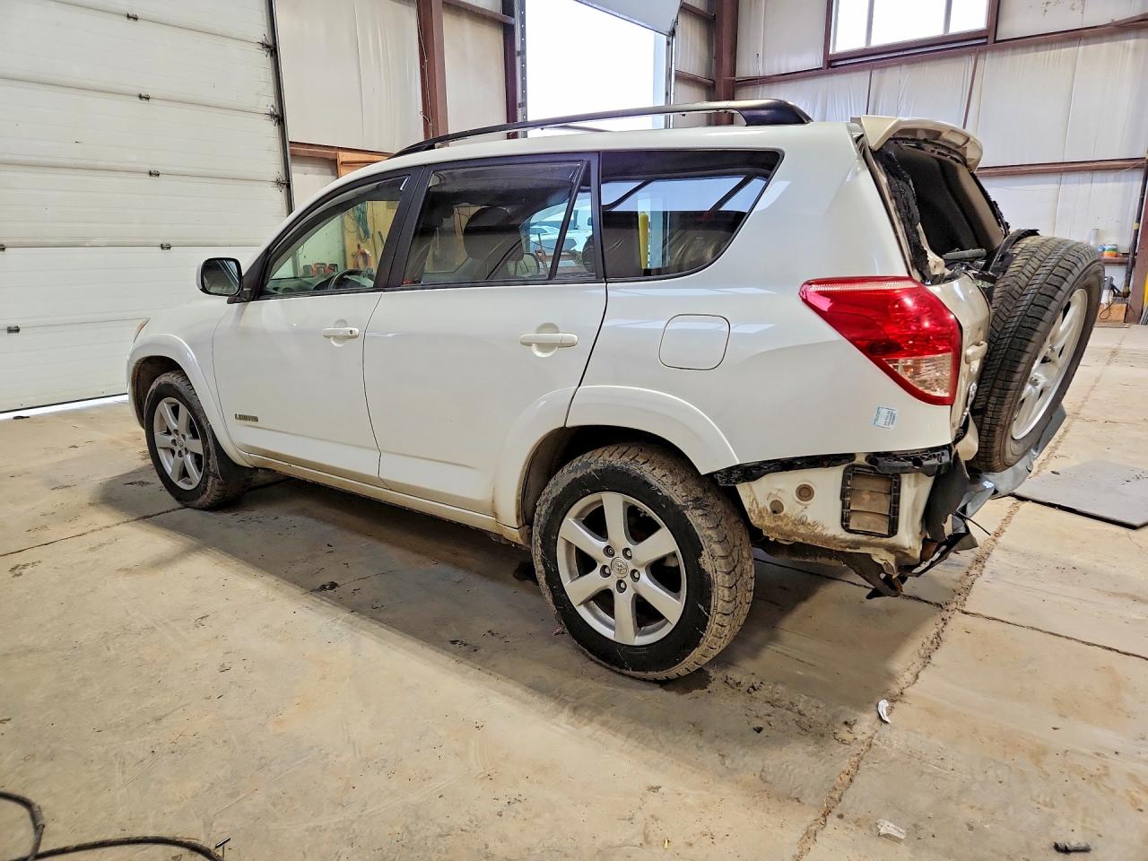 2008 Toyota Rav4 Limited White vin: JTMBK31V685050088