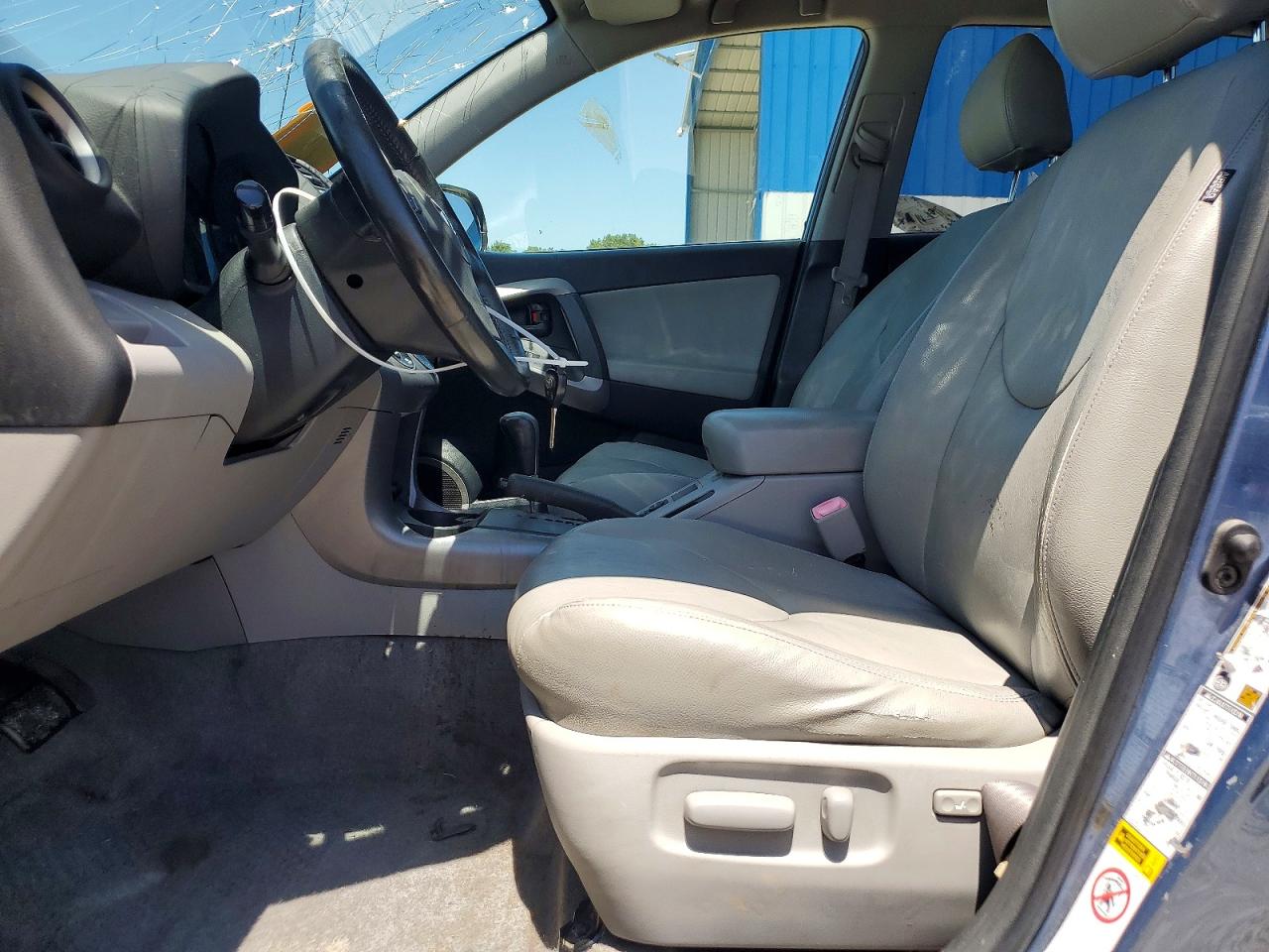2008 Toyota Rav4 Limited Blue vin: JTMBK31V685057123