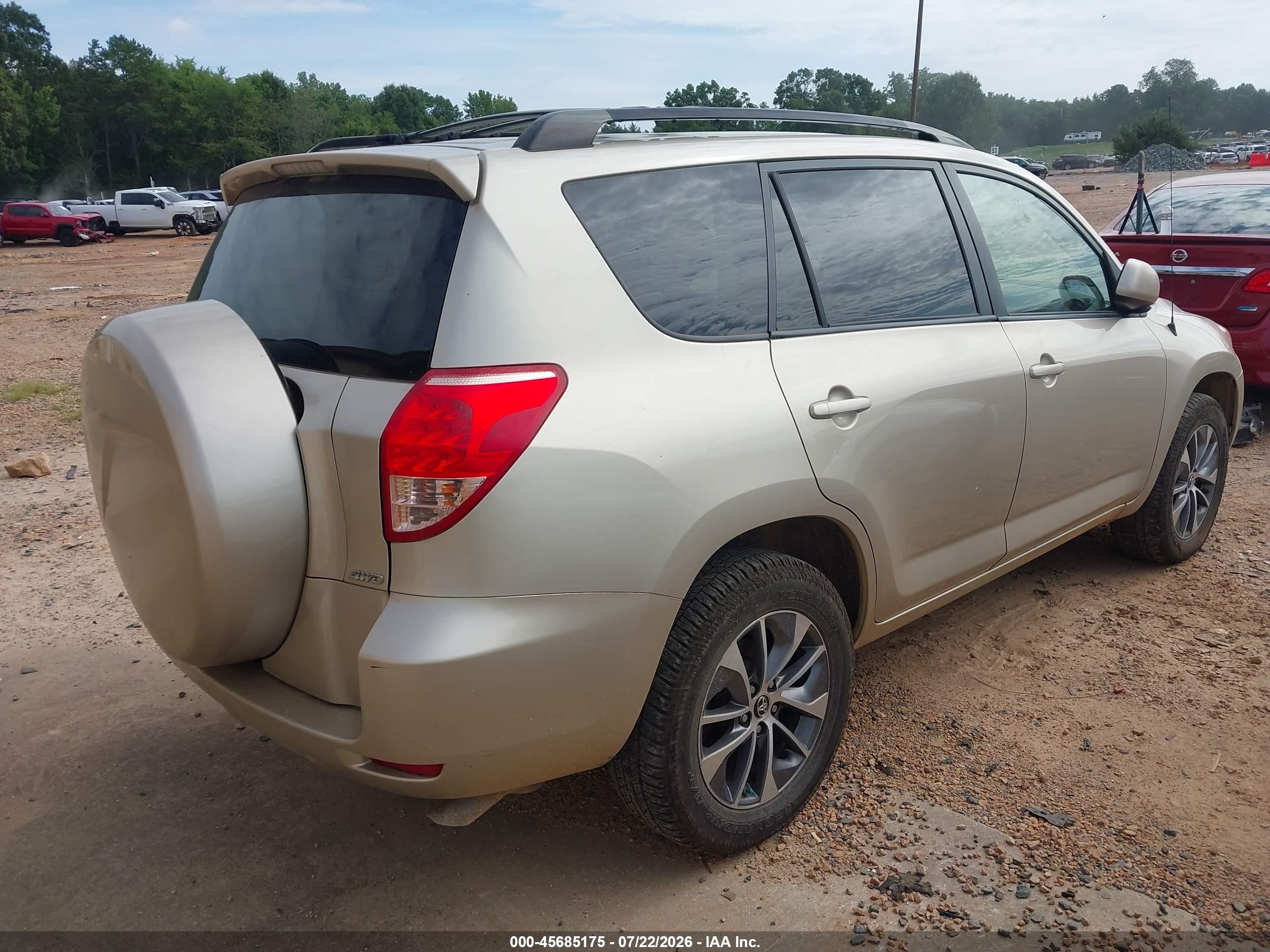 2008 Toyota Rav4 Ltd Beige vin: JTMBK31V685070907