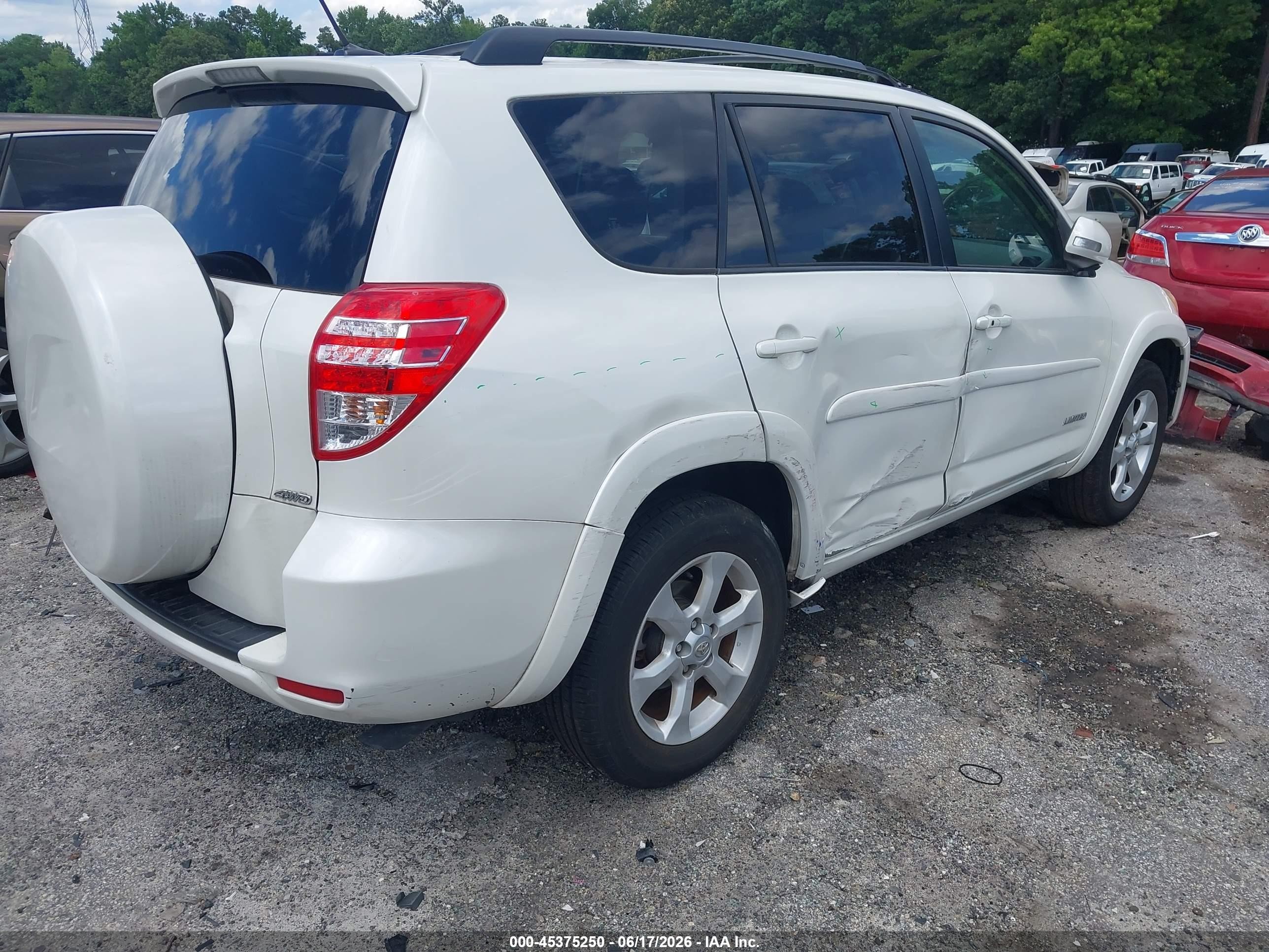 2009 Toyota Rav4 Limited V6 White vin: JTMBK31V695081925