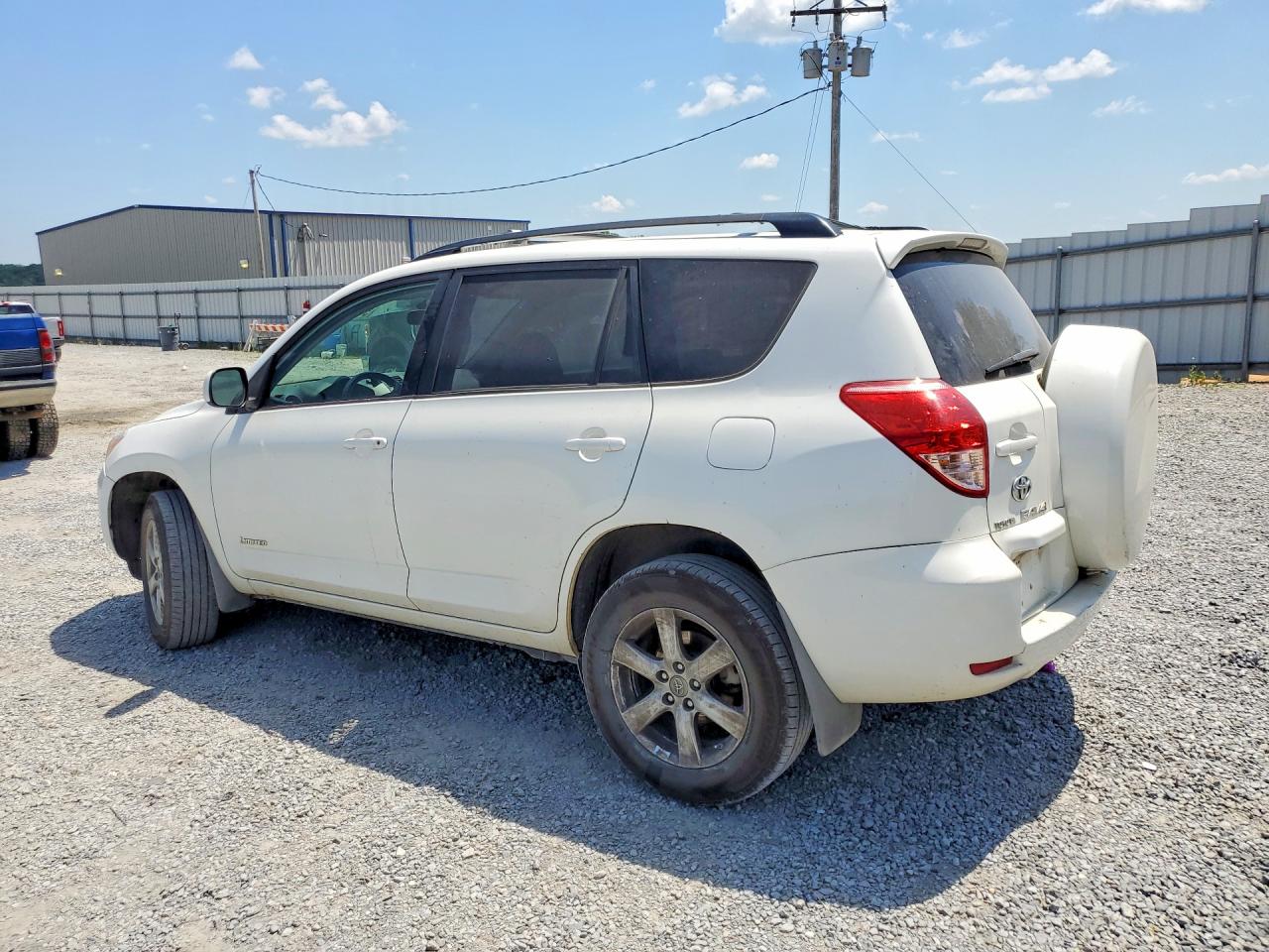 2006 Toyota Rav4 Limited White vin: JTMBK31V765004637