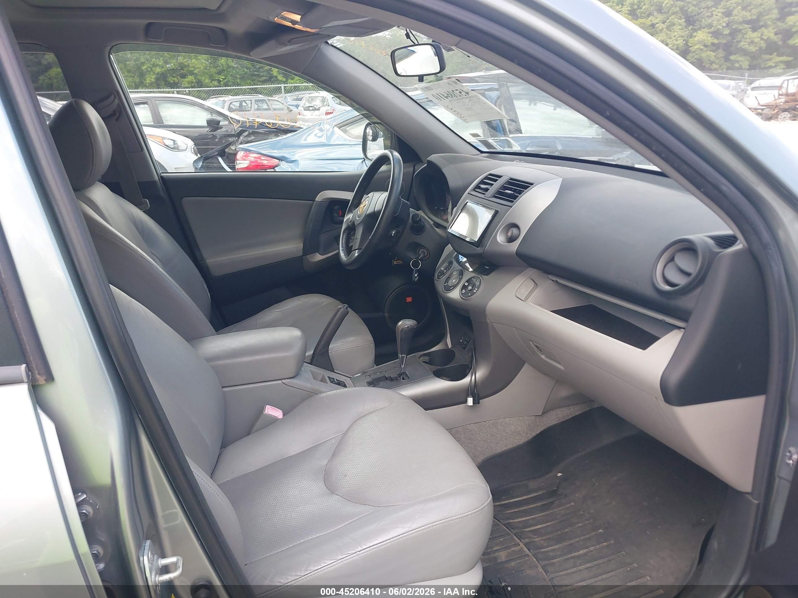 2006 Toyota Rav4 Limited V6 Green vin: JTMBK31V766007158