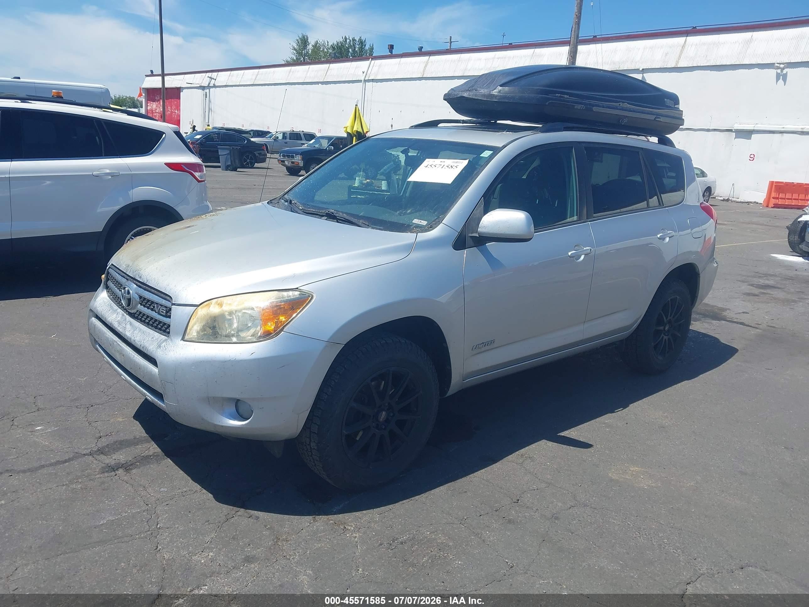 2007 Toyota Rav4 Limited Серебряный vin: JTMBK31V775037932