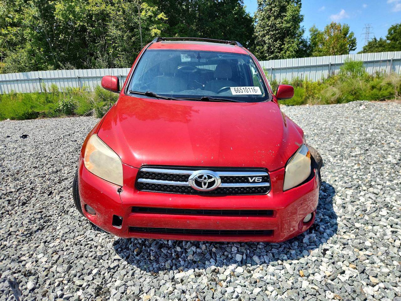 2007 Toyota Rav4 Limited Red vin: JTMBK31V776013382