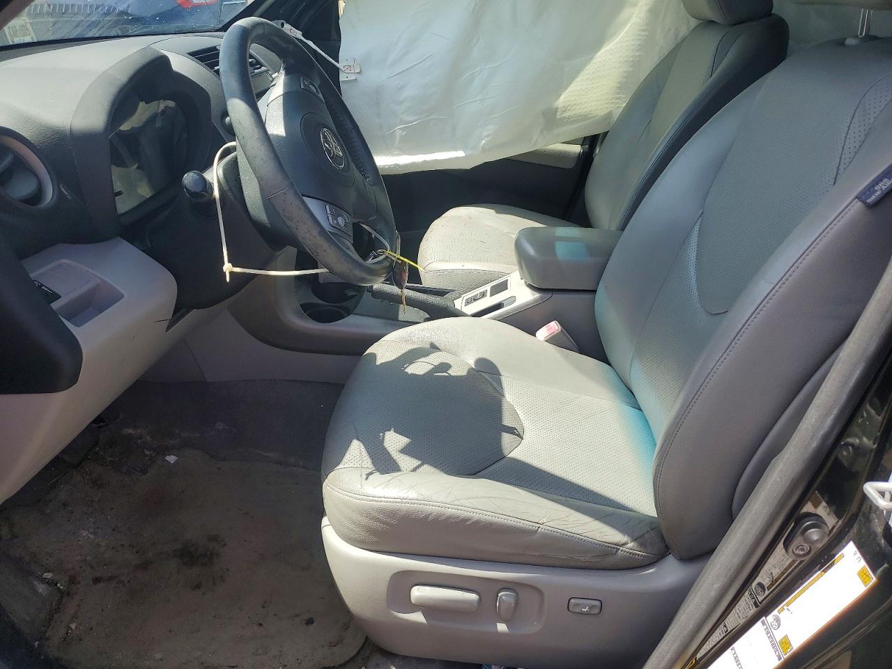 2007 Toyota Rav 4 Black vin: JTMBK31V776026472