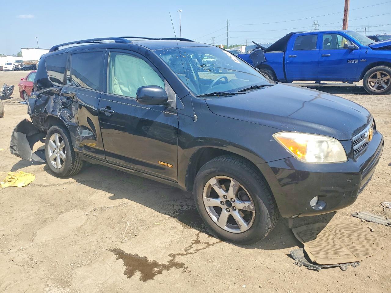 2007 Toyota Rav 4 Black vin: JTMBK31V776026472