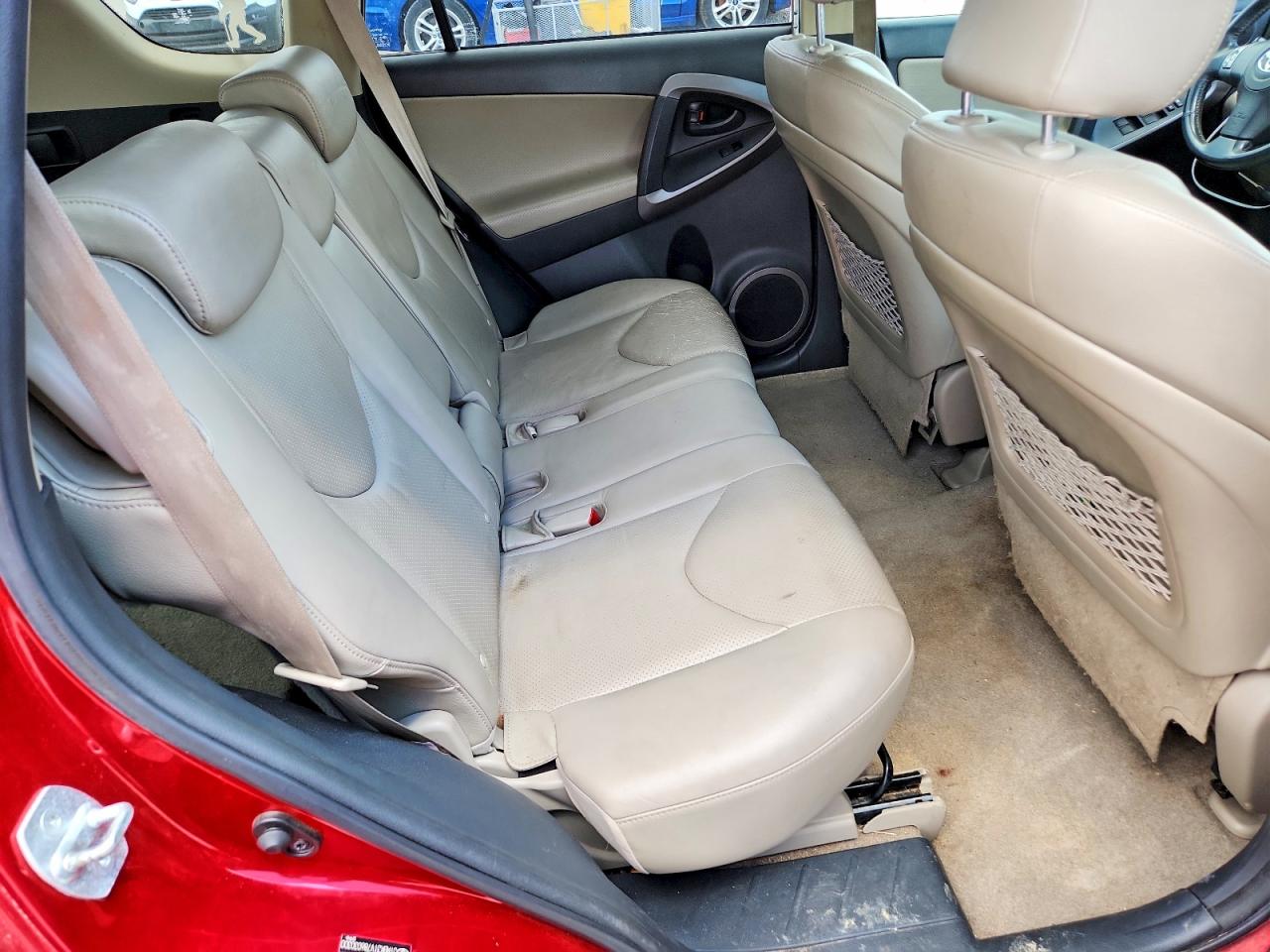 2008 Toyota Rav4 Limited Red vin: JTMBK31V786030300