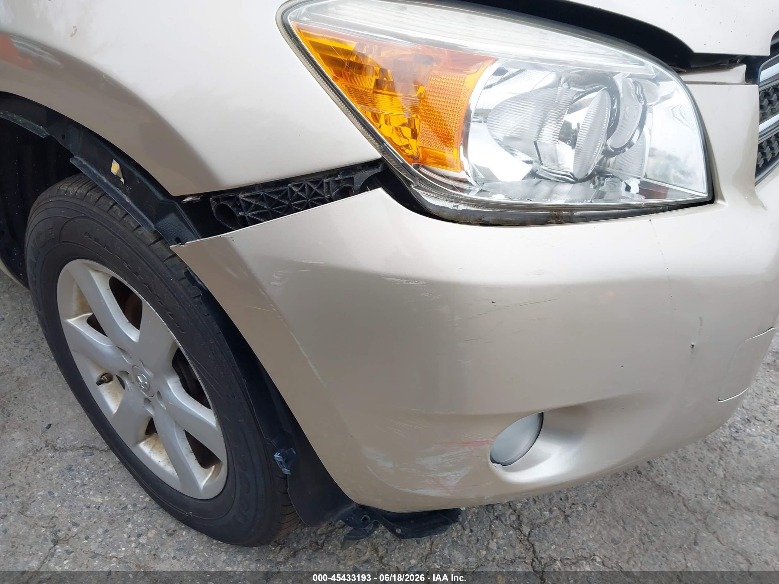 2008 Toyota Rav4 Limited V6 Gold vin: JTMBK31V786043337