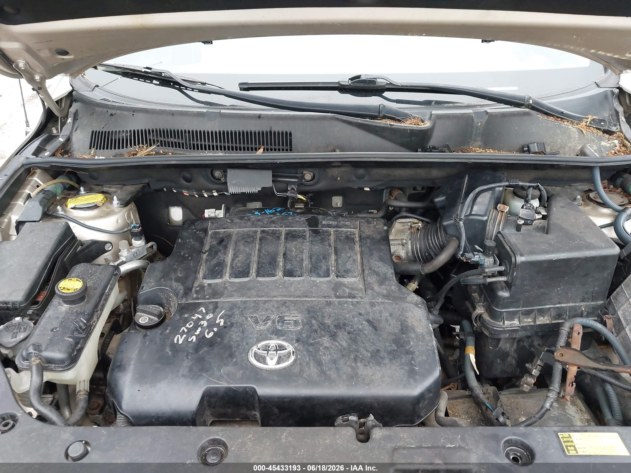 2008 Toyota Rav4 Limited V6 Gold vin: JTMBK31V786043337