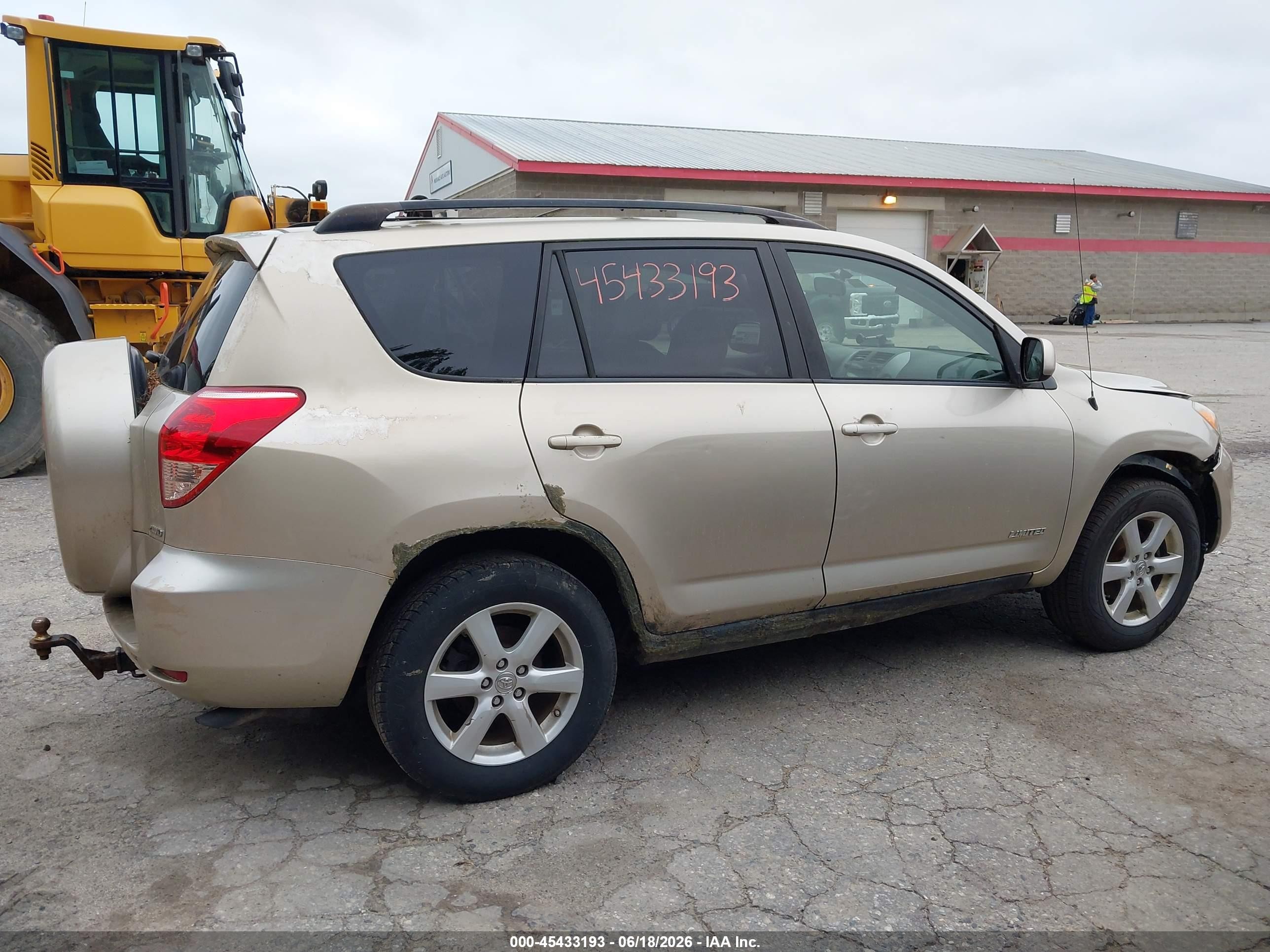 2008 Toyota Rav4 Limited V6 Gold vin: JTMBK31V786043337