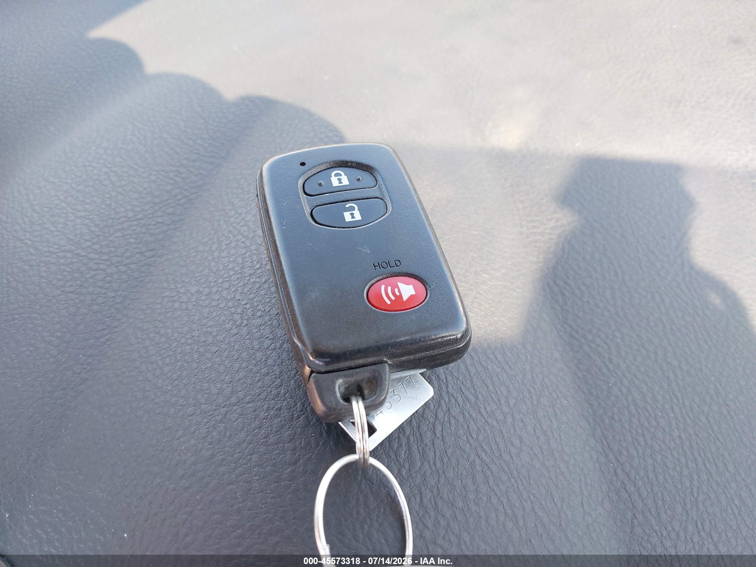 2009 Toyota Rav4 Limited V6 Серебряный vin: JTMBK31V79D008486